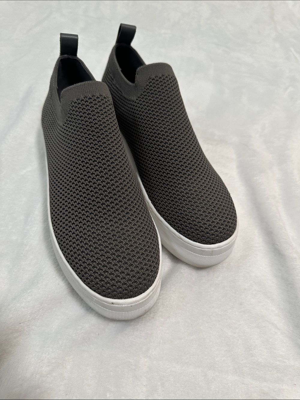 🚗 Deltan Slip On Platform Sneakers